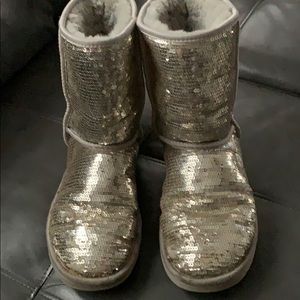 Xtra Pics- pics of spits missing sequence